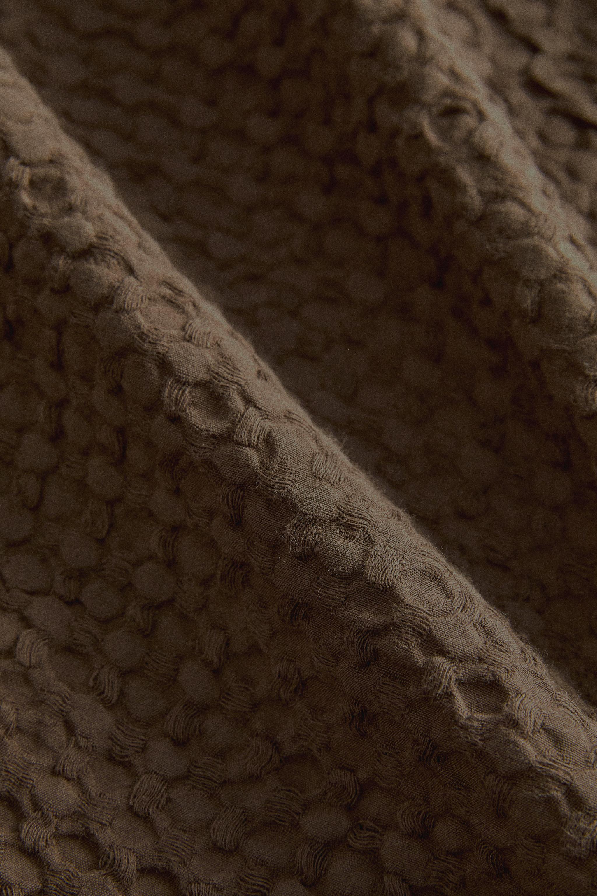 WAFFLE-KNIT DUVET COVER